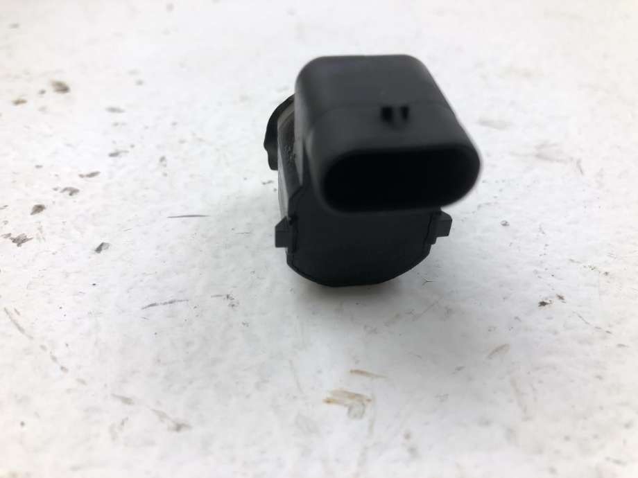 Parkeringssensor foran til Audi Q7 2010-2015 (Type I, Fase 2)  (VALEO|4H0919275A|607117|)