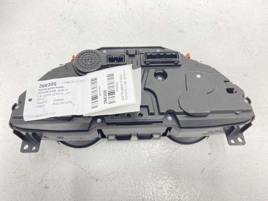 Instrumentpanel til Toyota C-HR 2016-->>  (83800F4240|)