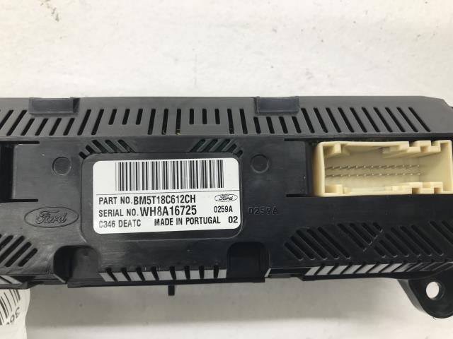Varmeapparat betjening til Ford Focus 2011-2014 (Type III, Fase 1)  (BM5T18C612CH|)