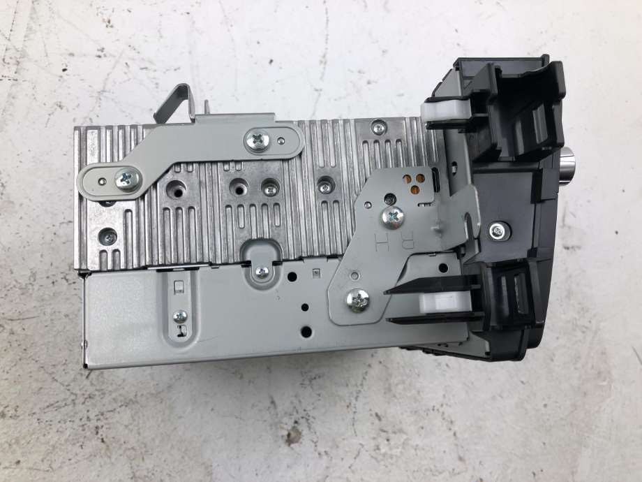 Bilstereo navigasjon til Mazda 6 2013-2015 (Type III, Fase 1)  (GHR9-66-DV0A|)