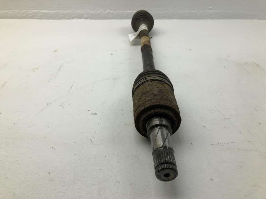 Drivaksel venstre bak, diesel/manuell til Ford Kuga 2008-2012 (Type I) (1565594|AG9N-4B402-AA|)