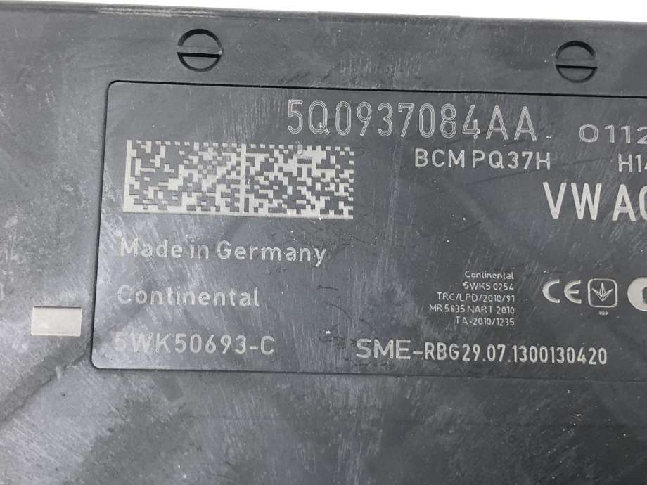 Styreenhet comfort (BCM) til Škoda Octavia 2013-2016 (Type III, Fase 1) (5Q0937084AE|)