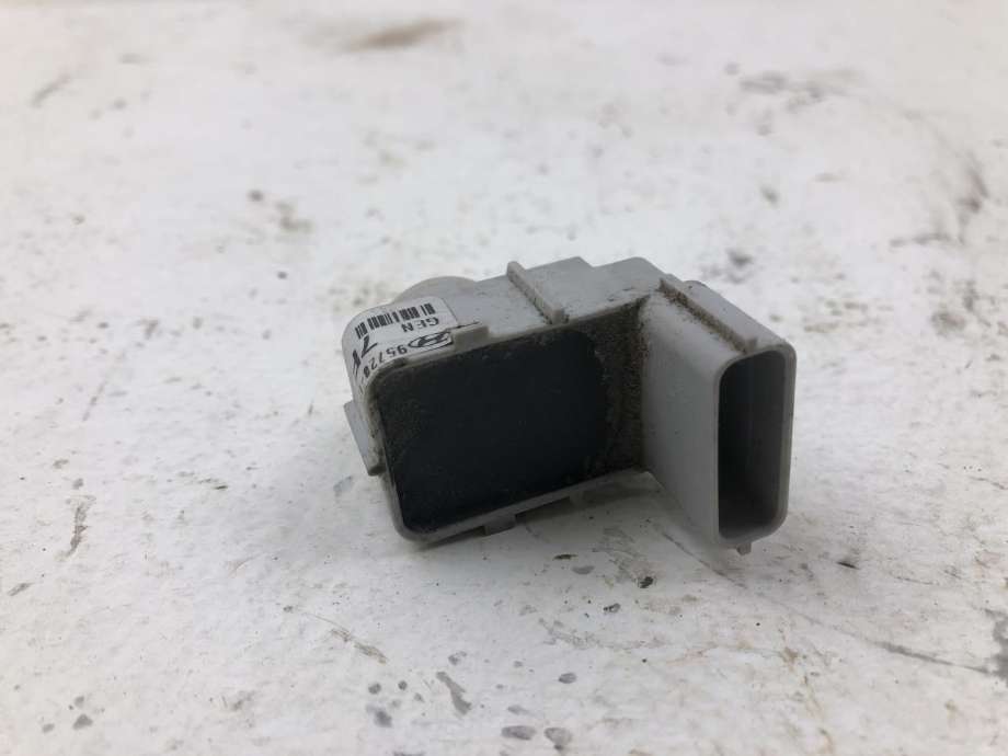 Parkeringssensor bak til Hyundai Ix20 2010-2017 (HYUNDAI|957201K000|)