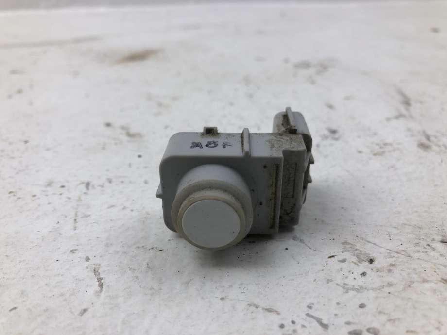 Parkeringssensor bak til Hyundai Ix20 2010-2017 (HYUNDAI|957201K000|)