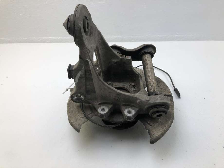 Hjulspindel venstre bak til BMW X5 2007-2013 (E70) (E70) (33 32 6 879 101|)