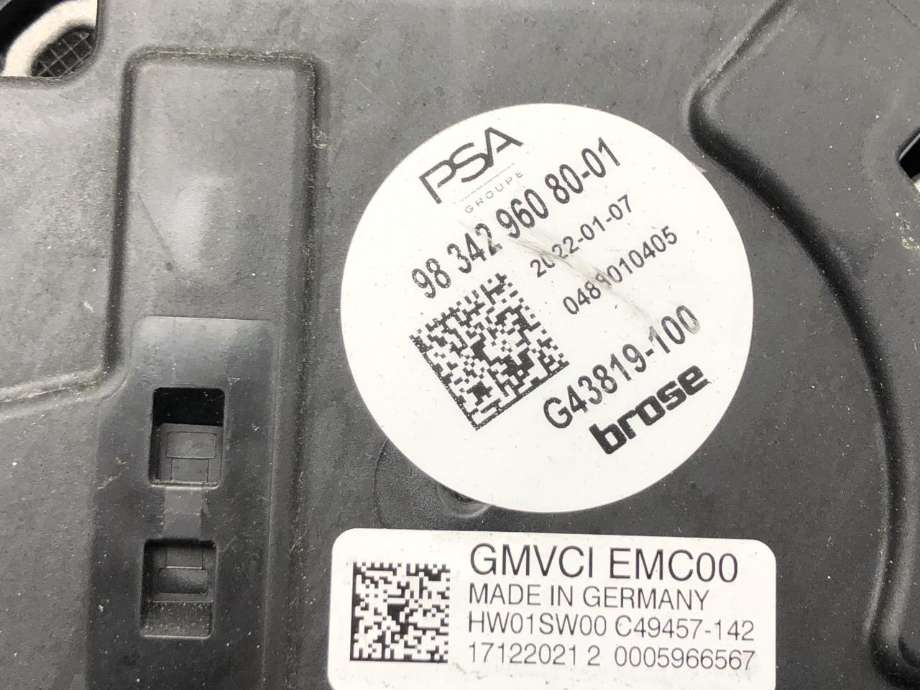 Kjølevifte elektrisk til Peugeot Expert 2016-->> (Type III)  (9834296080|)