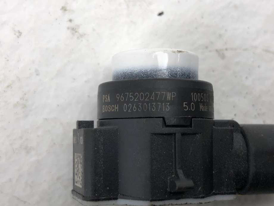 Parkeringssensor bak til Peugeot Expert 2016-->> (Type III)  (967202477WP|)