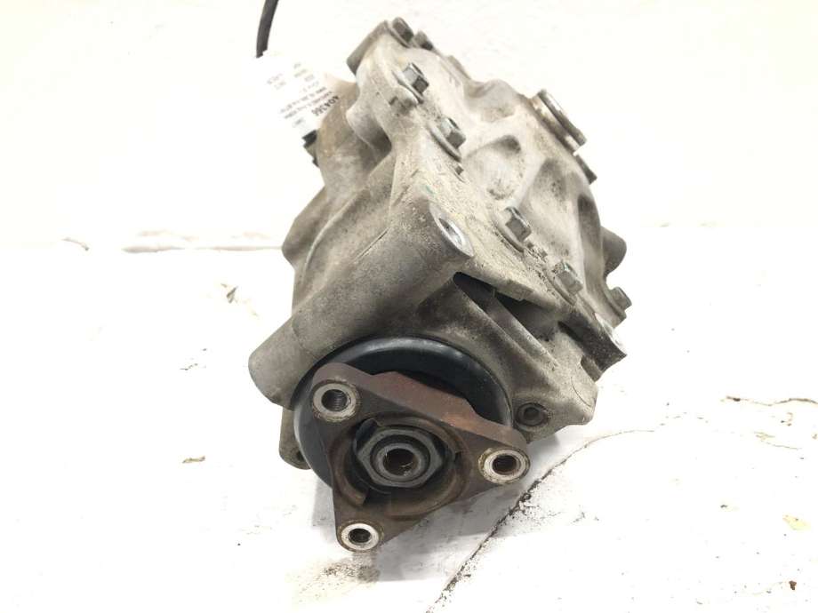 Kardang klokke foran til BMW X6 2008-2014 (E71/E72) (E71/E72) (31 50 7 612 956|)