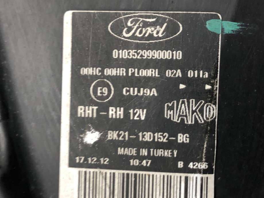 Frontlykt høyre halogen til Ford Transit Custom 2013-2023 (Type I) (1866441|)