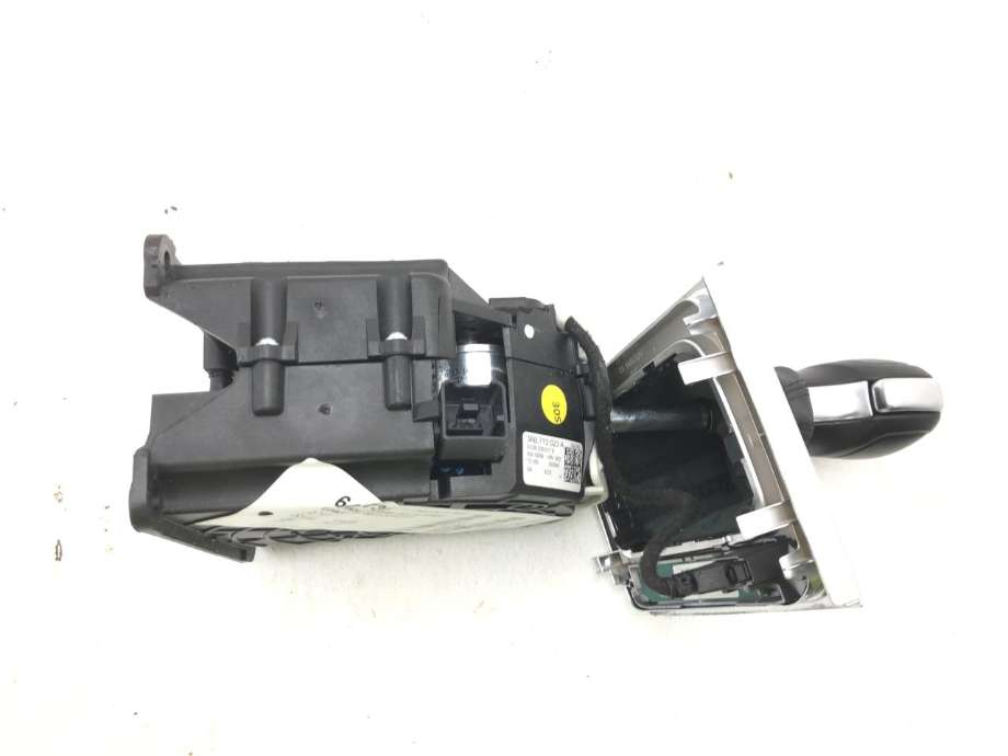 Girstang/girvelger automat til VW Passat 2011-2015 (B7) (B7) (3AB 713 025 D|)
