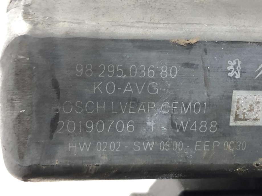 Ruteheis venstre foran til Opel Vivaro C 2020-->>  (9829503660|)
