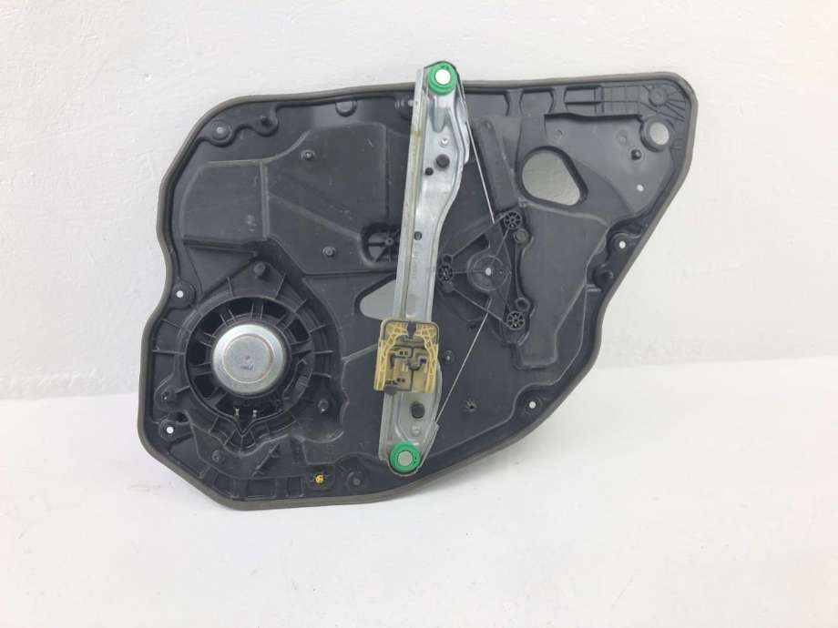 Ruteheis venstre bak til Volvo XC70 2008-2013 (Type II, Fase 1)  (6012549311994976|)