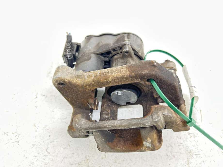Bremsecaliper høyre bak, elektrisk til Peugeot e-2008 2019-->>  (98 275 517 80|)