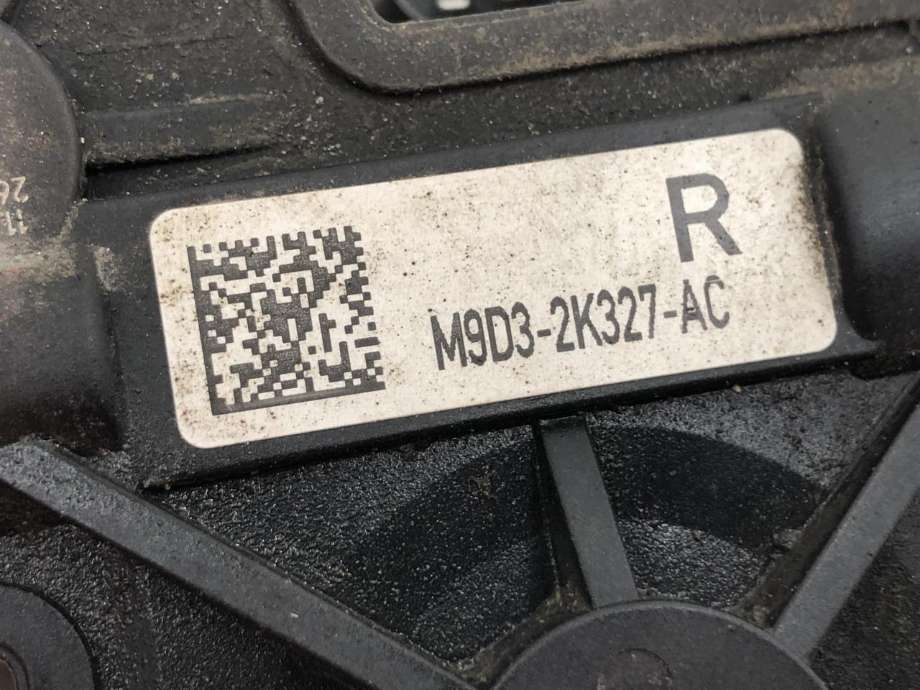 Bremsecaliper høyre bak, elektrisk til Jaguar I-PACE 2018-->>  (T4K8131|J9D32552AA|)