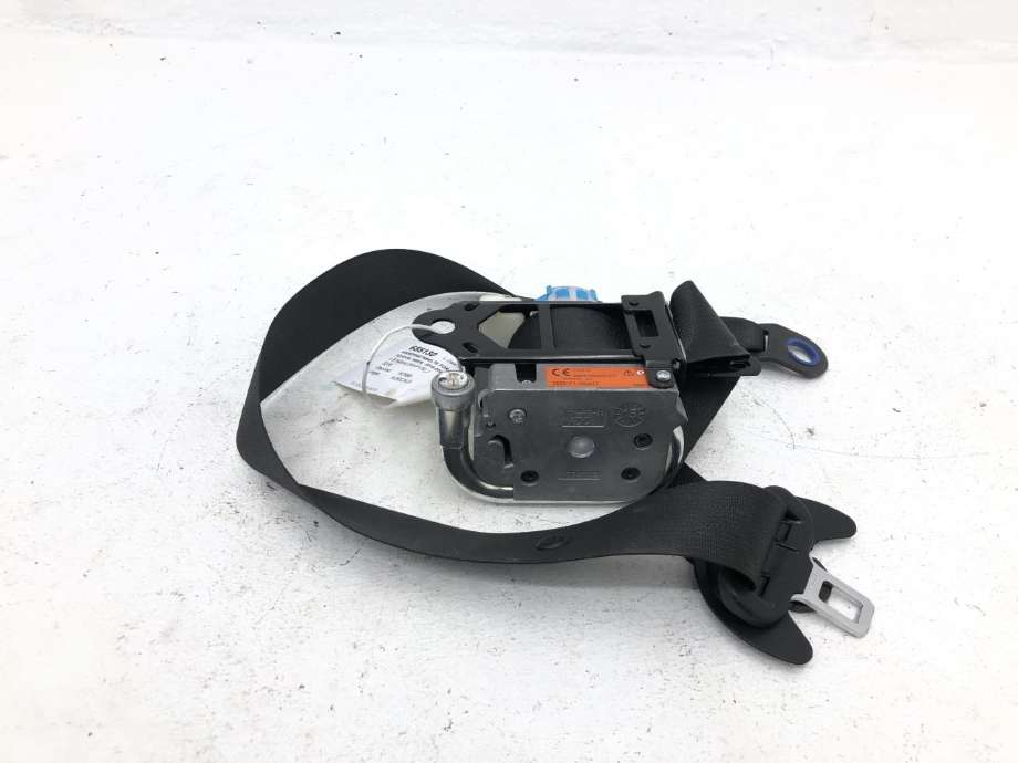 Sikkerhetsbelte foran venstre til Toyota Yaris 2014-2020 (Type III, Fase 2) (732200D312C0|)