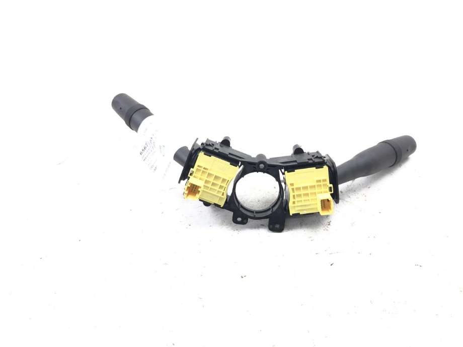 Bryter combi til Maxus e-Deliver 9 2020-->>  (C00126583|)