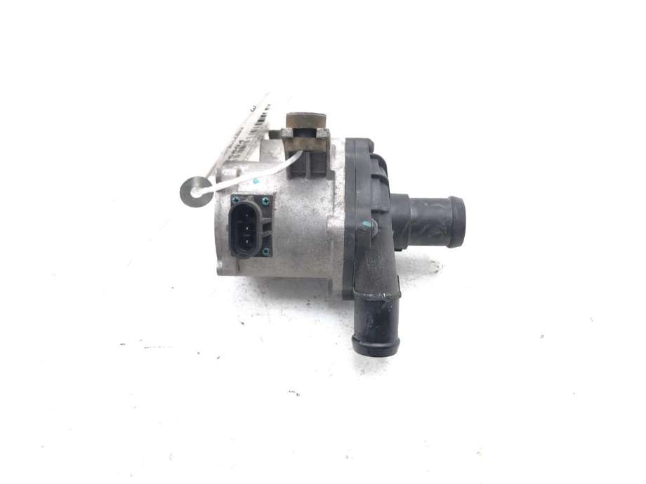 Vannpumpe elektrisk til Maxus e-Deliver 9 2020-->>  (C00074835|)