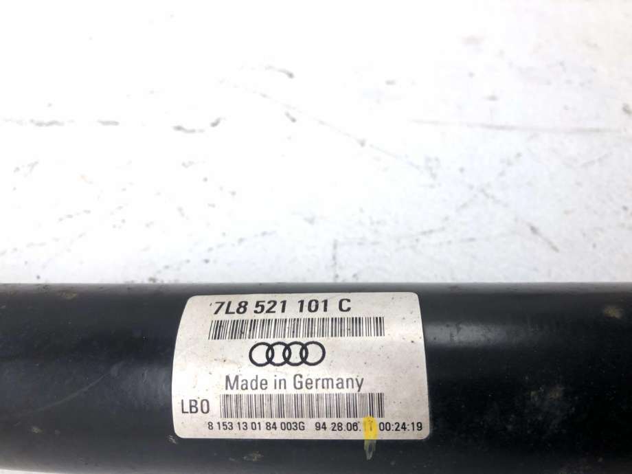 Mellomaksel fremre til Audi Q7 2010-2015 (Type I, Fase 2)  (7L8 521 101 C|)