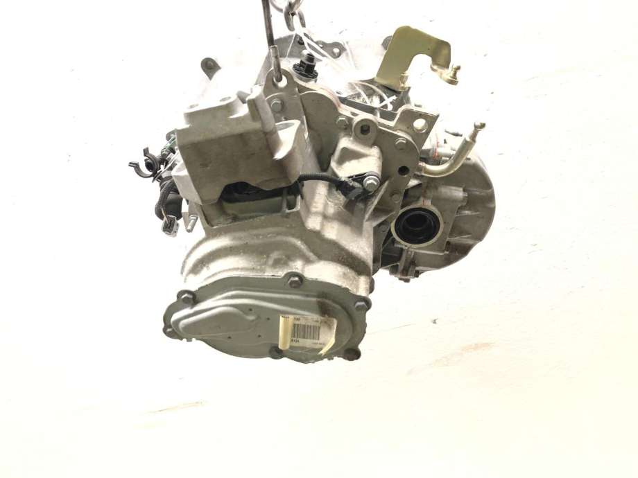 Girkasse manuell 6-trinn til Peugeot Partner 2019-->> (Type III)  (98 373 818 80|)