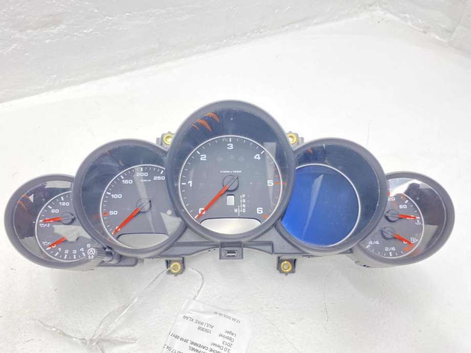 Instrumentpanel til Porsche Cayenne 2010-2017 (92A) (92A) (958 641 144 20|7P5 920 905AE|)