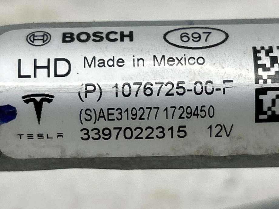 Viskermotor frontrute komplett m/overføring til Tesla Model 3 2018-2023 (Fase 1) (1076725-00-F|)