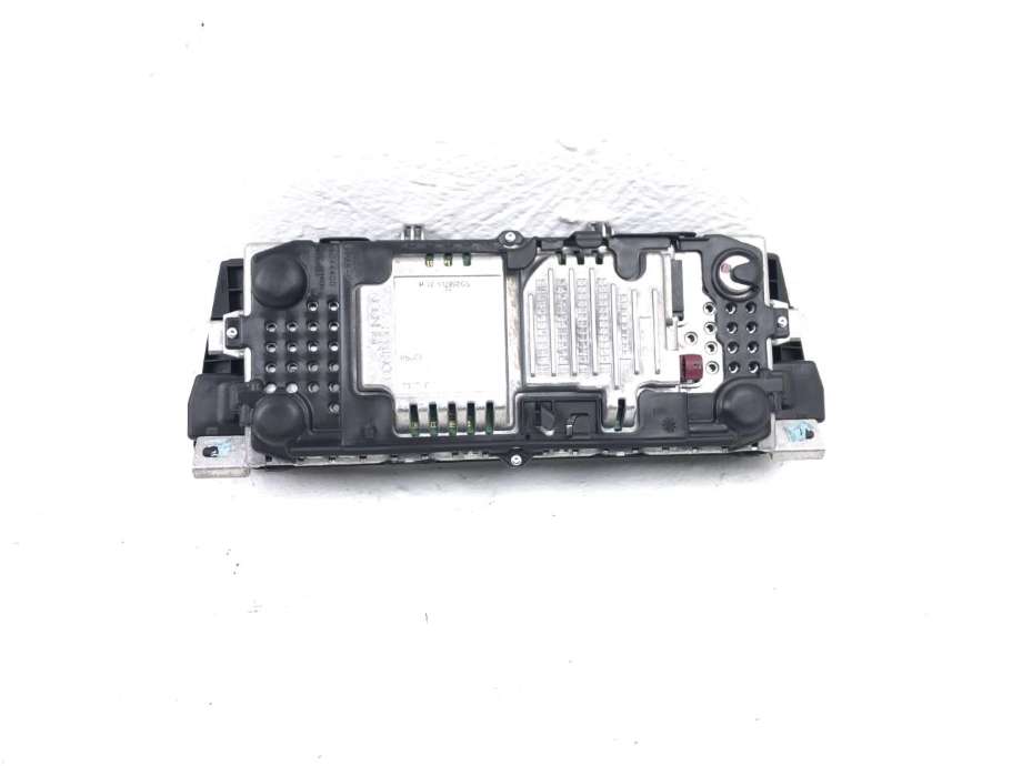 Bilstereo navigasjon skjerm til BMW 7-Serie 2009-2015 (F01/F02/F03/F04) (F01/F02/F03/F04) (65 50 9 268 711|)