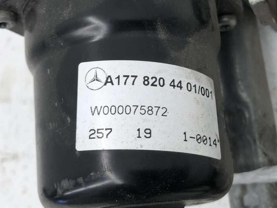 Viskermotor frontrute komplett m/overføring til Mercedes CLA 2019-->> (C118) (C118) (A 177 820 00 00|)