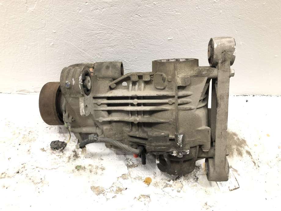 Kardang klokke bak til VW Transporter / Caravelle 2015-2019 (T6) (T6) (09N 525 010 F|)