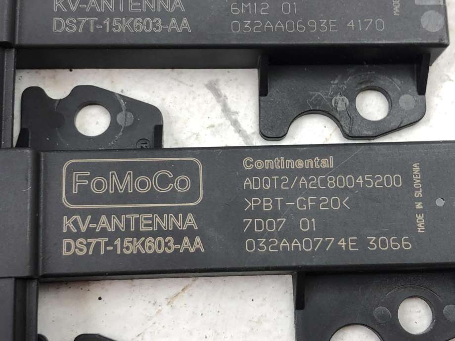Antenne navigasjon til Ford Mondeo 2014-2019 (Type V, Fase 1) (DS7T15K603AA|)