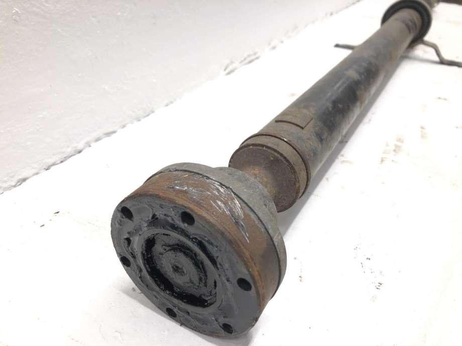 Mellomaksel til Audi A6, Allroad 2008-2011 (Type II, Fase 2) (C6) (C6) (4F0 521 101 F|)