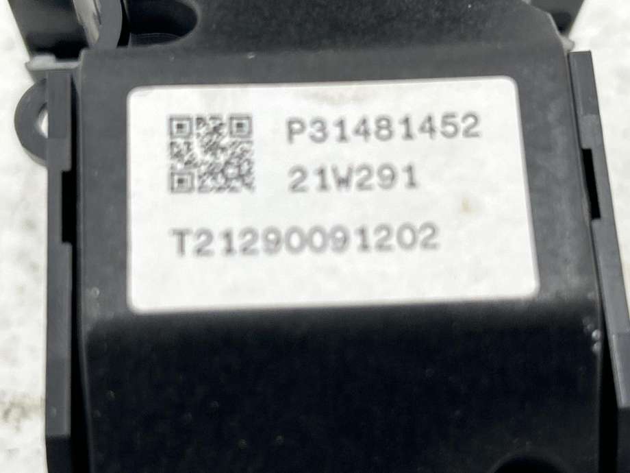 Bryter start/stopp til Volvo XC90 2015-2025 (Type II)  (32245366|)