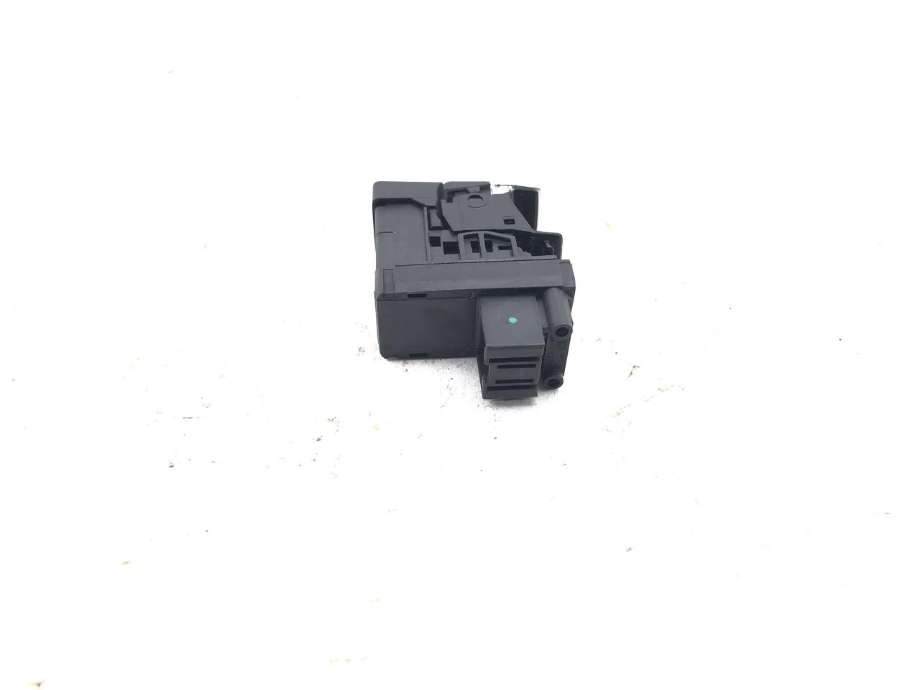 Bryter elektrisk håndbrekk/parkbrems til Audi A5 2007-2016 (Type I)  (8K1 927 225 B|8K1 927 225 B  WEP|)