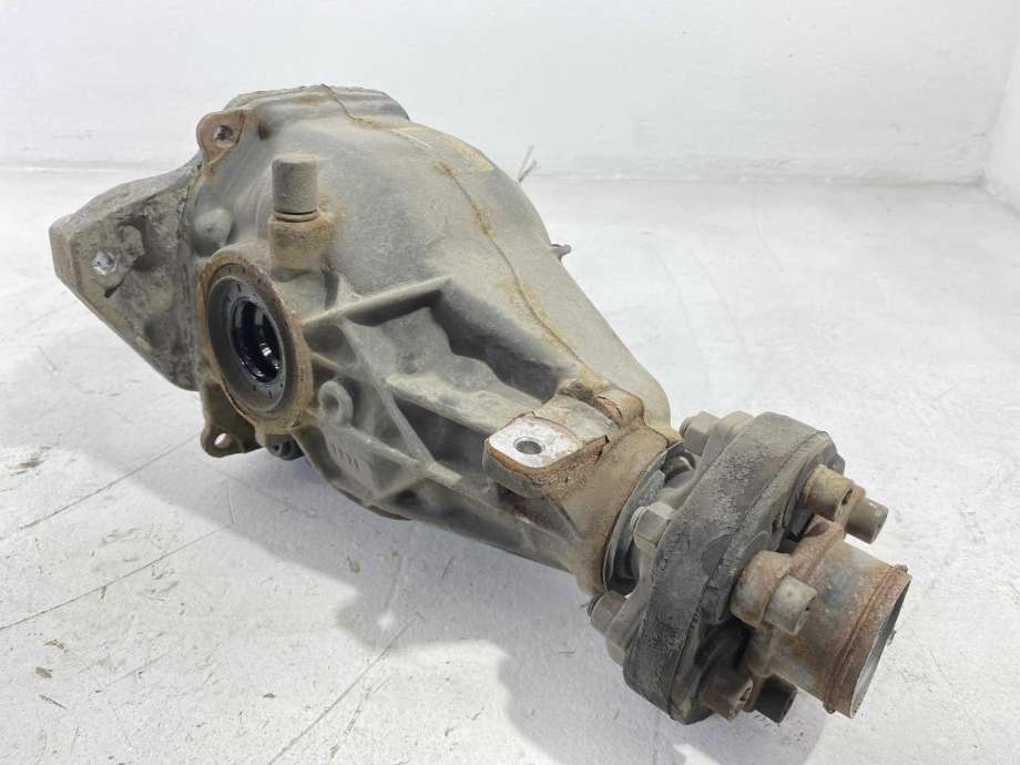 Kardang klokke bak til Mercedes C-Klasse 2007-2011 (Fase 1) (W204) (W204) (A 204 350 06 14|2043501914|)