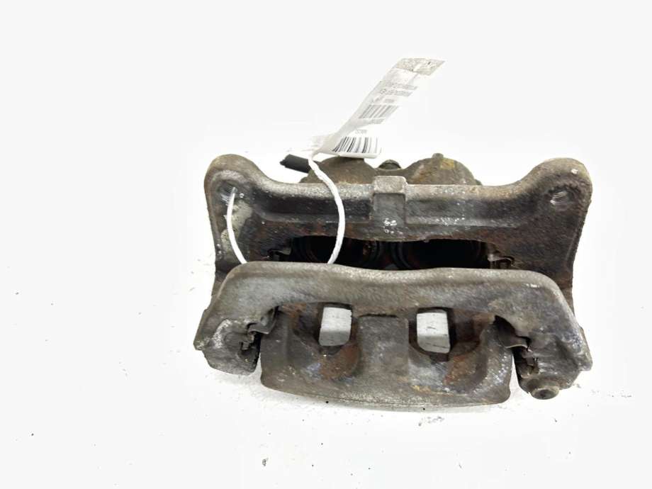 Bremsecaliper venstre foran til Mitsubishi Outlander 2015-->> (Type III, Fase 2)  (4605B471|)