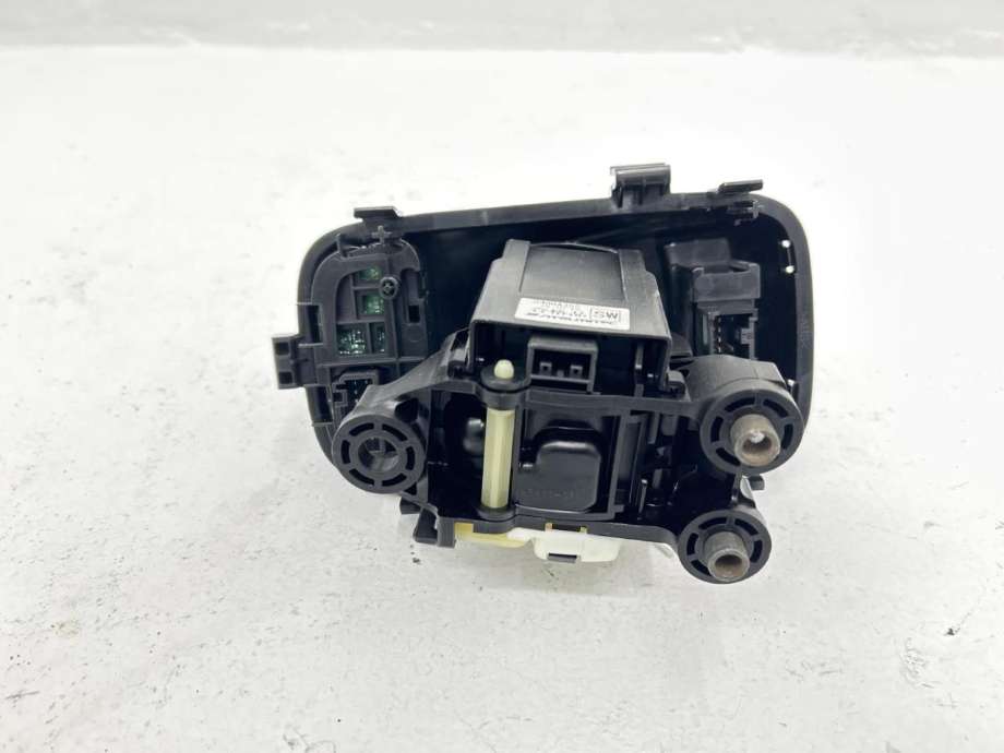Girstang/girvelger automat til Mitsubishi Outlander 2015-->> (Type III, Fase 2)  (2400A355|)