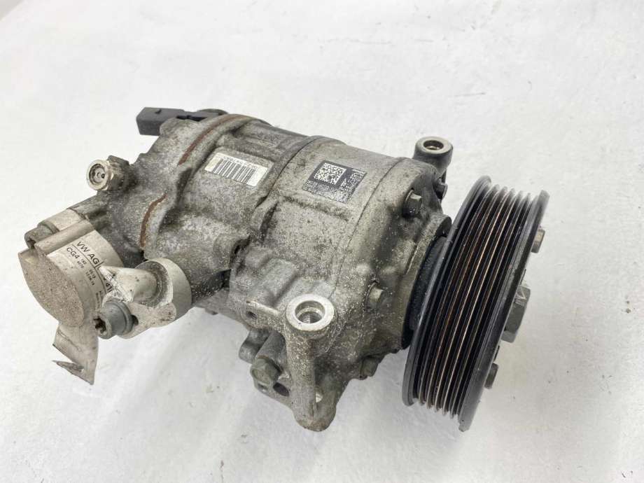 Aircondition kompressor til VW Transporter / Caravelle 2015-2019 (T6) (T6) (DENSO|5Q0 820 803K | 1K0820803E | 1K0820803F|)