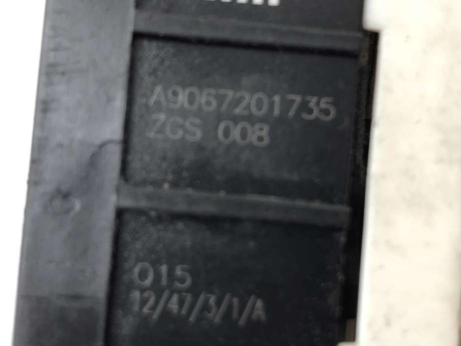 Låsekasse høyre foran til Mercedes Sprinter 2006-2013 (Fase 1) (906) (906) (A 906 720 17 35|)