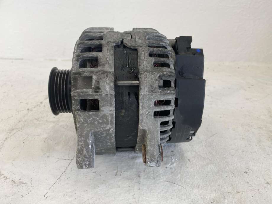 Dynamo diesel til Mercedes A-Klasse 2012-2018 (W176) (W176) (BOSCH|A 000 906 33 22|A0009063322|)
