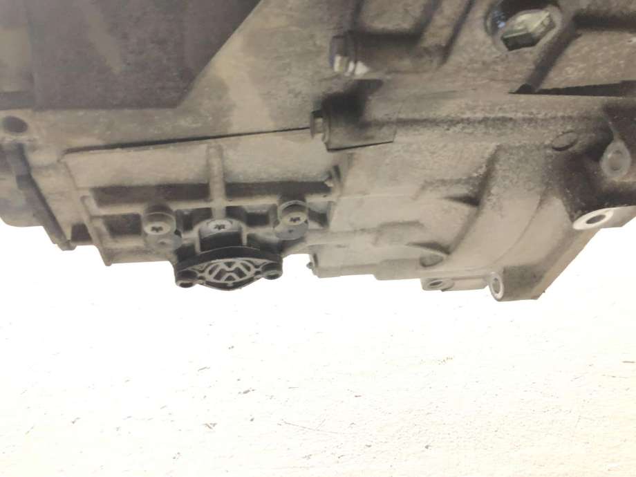 Girkasse manuell til VW Golf VII 2012-2017 (Fase 1) (0A4 300 051 M|)