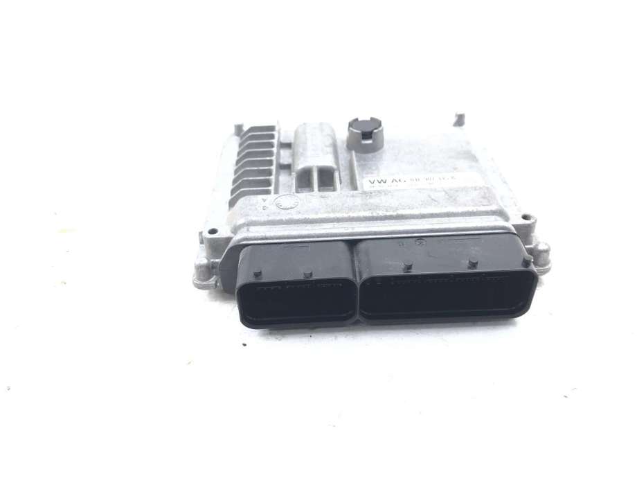 Styreenhet motor til VW Golf VII 2012-2017 (Fase 1) (04L 906 056 CL|04L 906 056 CL 5G0|)