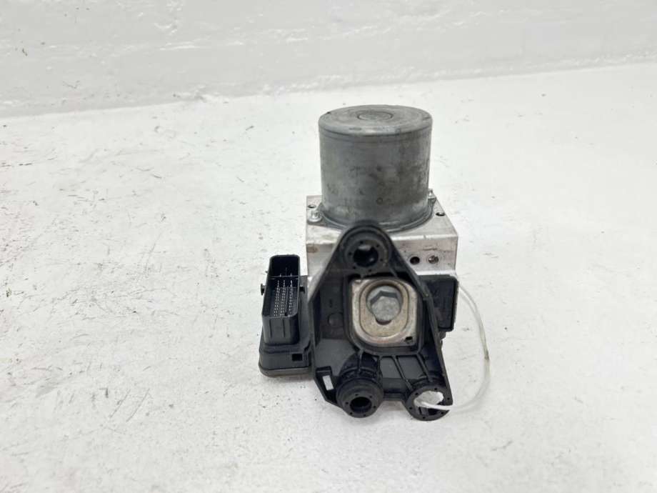 ABS sentral til Audi A4, Allroad 2016-->> (Type II) (B9) (B9) (8W0 614 517 AA|)