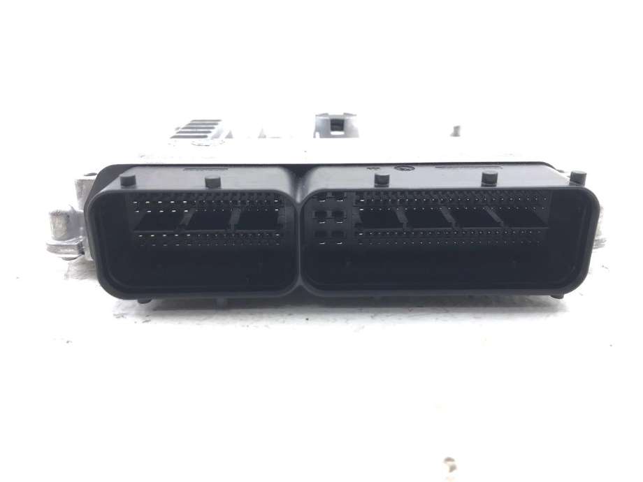 Styreenhet motor til VW Transporter / Caravelle 2019-->> (T6.1) (T6.1) (04L 906 056 SB|04L 906 056 SB 7EP|)