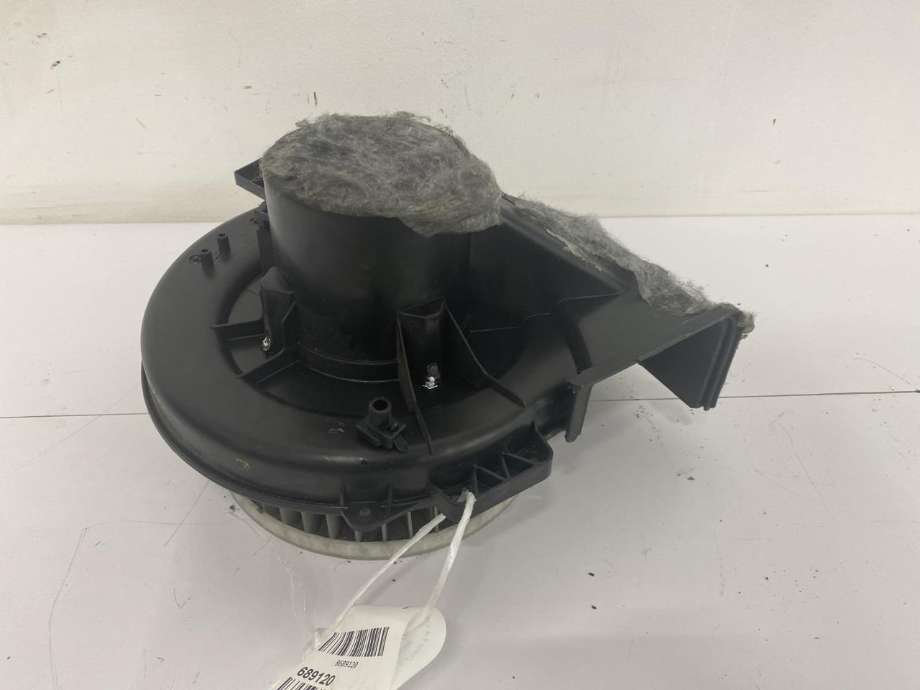 Varmeapparat motor til Škoda Fabia, 2014-2021 (Type III) (6R1 819 015)
