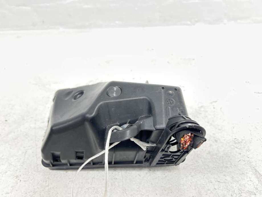 Sikringsboks til VW ID.4 2020-->> (1EA 937 548 A|)