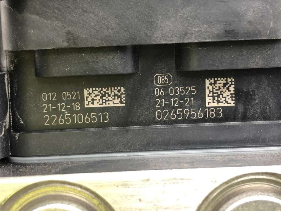 ABS sentral til Mercedes Vito 2014-->> (W447) (W447) (A 447 900 73 04|)