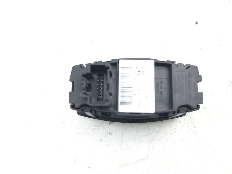 Bryter lys til Ford Mondeo 2014-2019 (Type V, Fase 1) (2498830|)