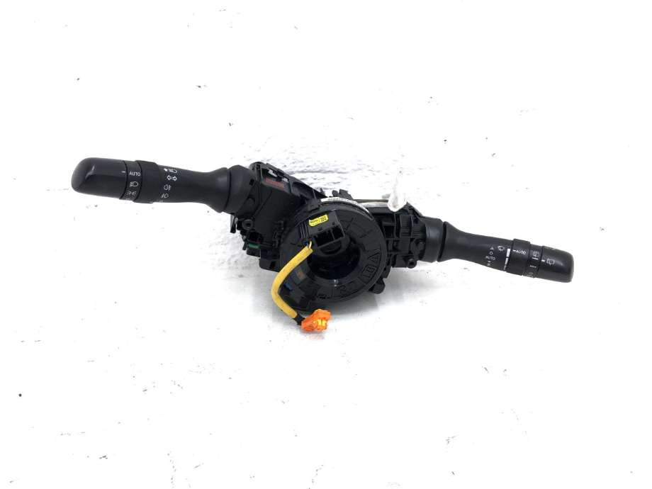 Bryter combi til Toyota Yaris, 2012-2014 (Type III, Fase 1)  (841400D310)