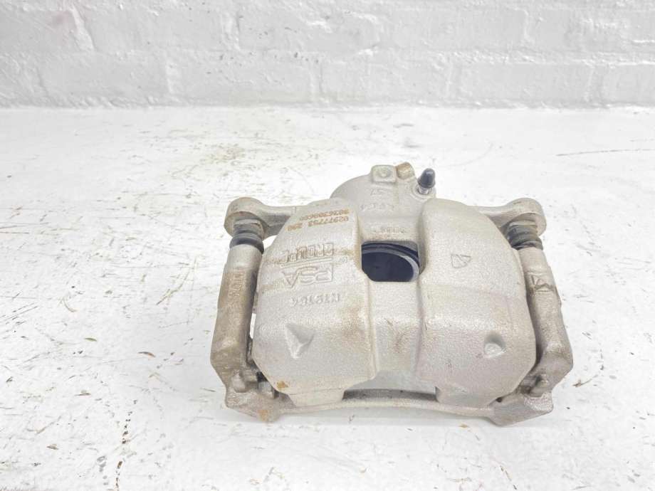 Bremsecaliper venstre foran til Citroën ë-C4 2020-->> (16 813 713 80|)