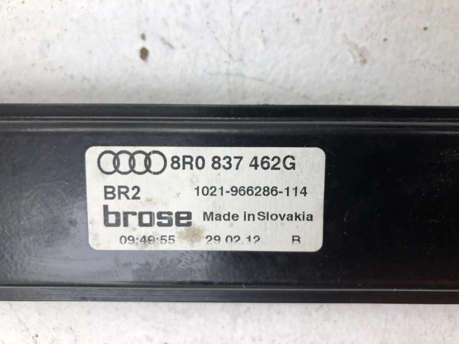 Ruteheis høyre foran til Audi Q5 2008-2012 (Type I, Fase 1) (8R0 837 462 K|8R0 837 462 G|)