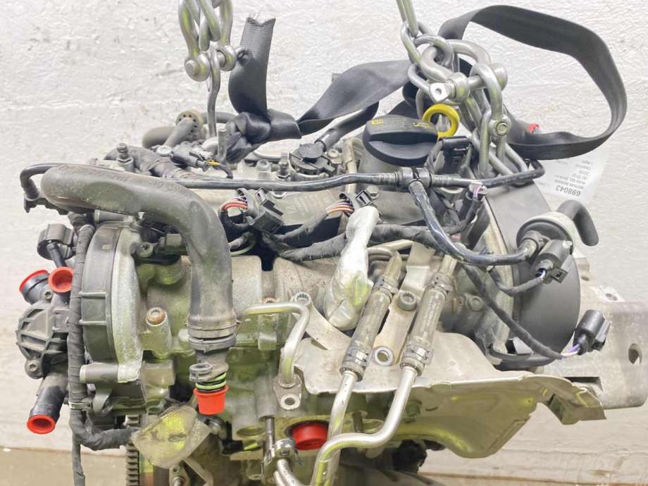 Motor bensin til Audi Q2 2016-->> (04C 100 098 K|)